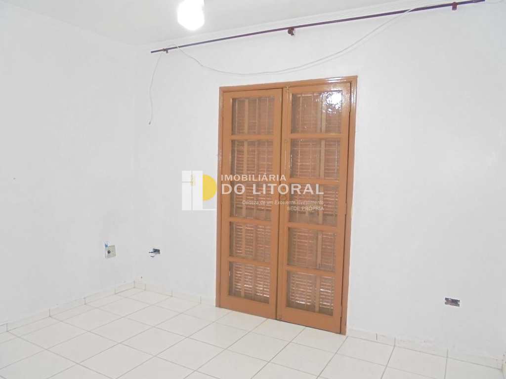 Sobrado em Mongaguá, no bairro Vila Atlântica