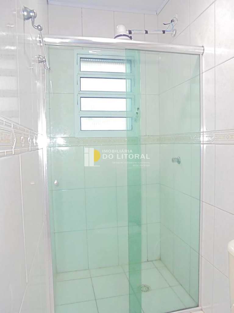 Sobrado em Mongaguá, no bairro Vila Atlântica