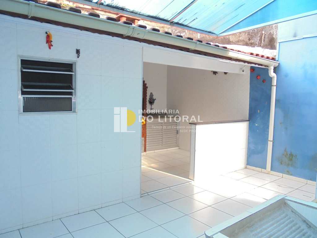 Sobrado em Mongaguá, no bairro Vila Atlântica