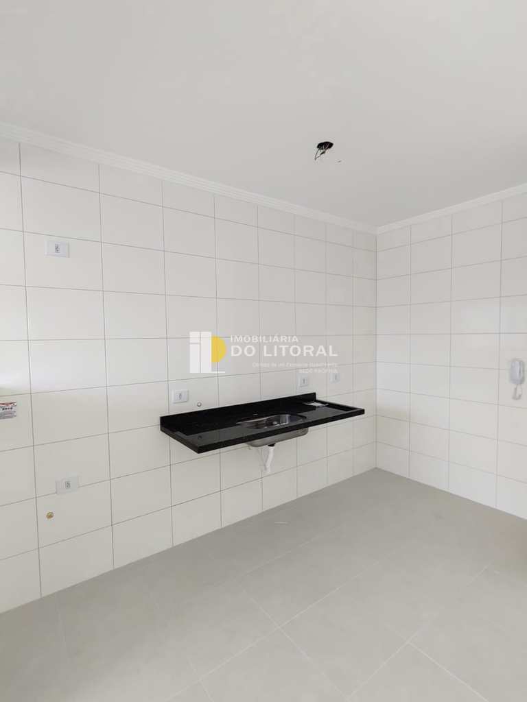 Apartamento em Mongaguá, no bairro Vila Atlântica