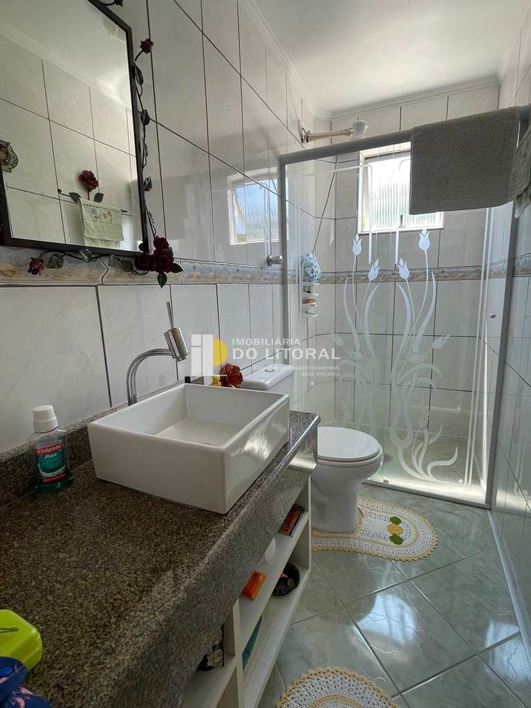 Apartamento em Mongaguá, no bairro Centro