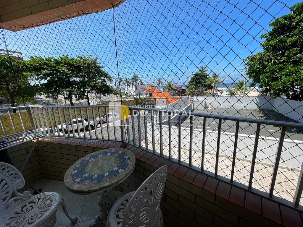 Apartamento em Mongaguá, no bairro Centro