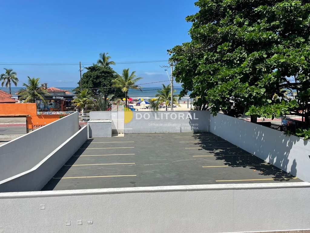 Apartamento em Mongaguá, no bairro Centro