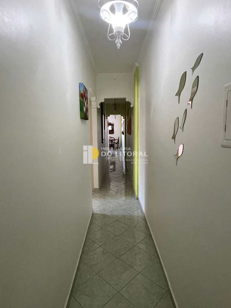 Apartamento em Mongaguá, no bairro Centro