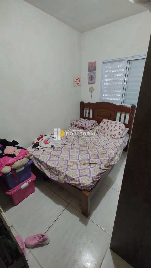 Sobrado de Condomínio em Praia Grande, no bairro Caiçara