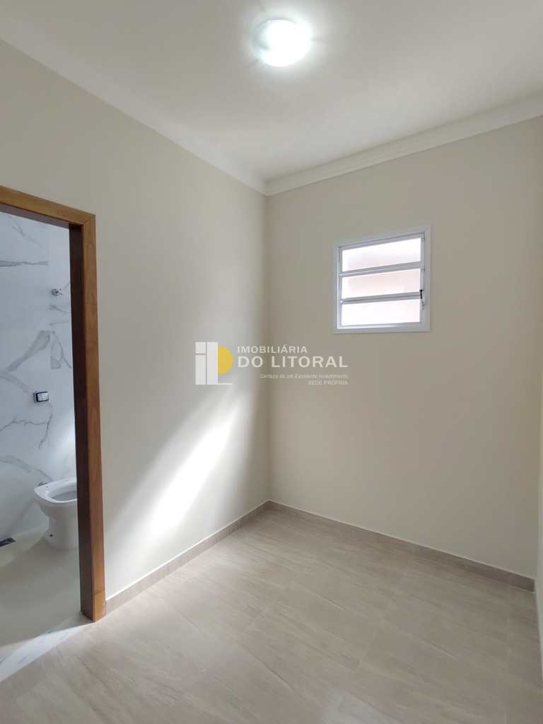 Sobrado em Praia Grande, no bairro Flórida