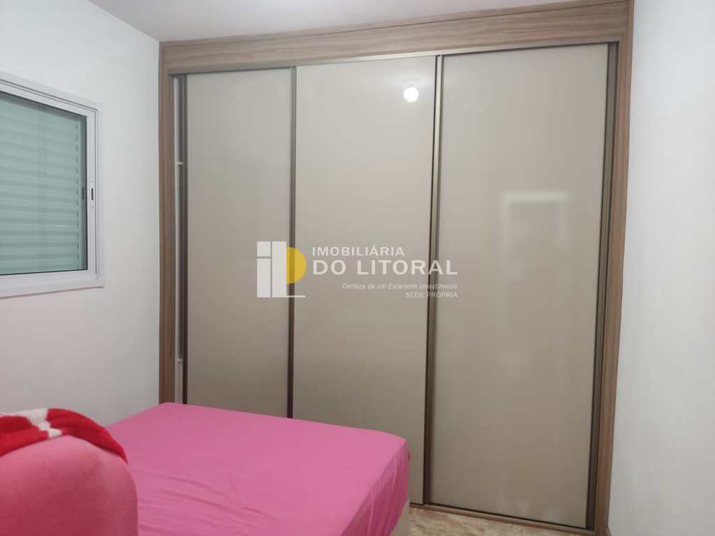 Apartamento em Mongaguá, no bairro Vila Atlântica