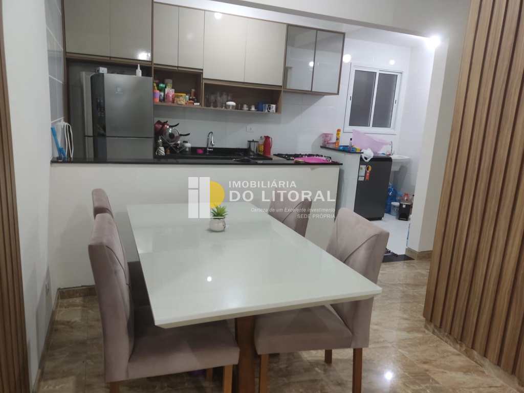 Apartamento em Mongaguá, no bairro Vila Atlântica