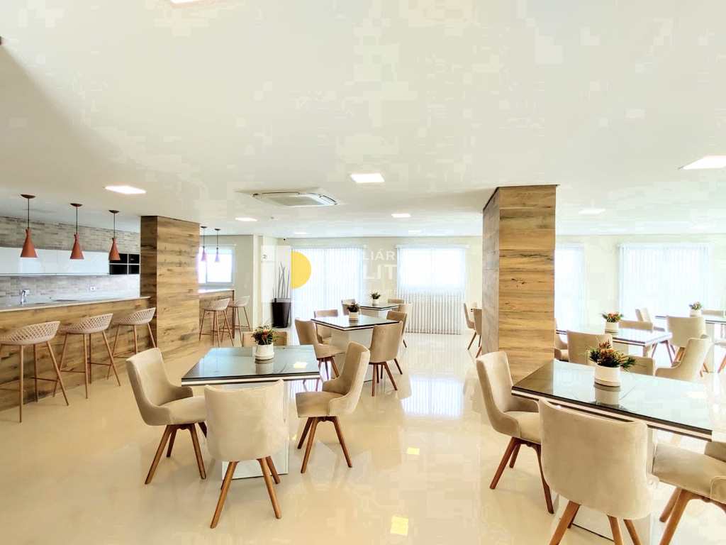 Apartamento em Mongaguá, no bairro Vila Atlântica