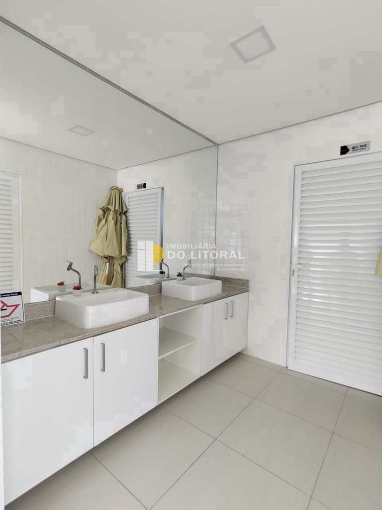 Apartamento em Mongaguá, no bairro Vila Atlântica
