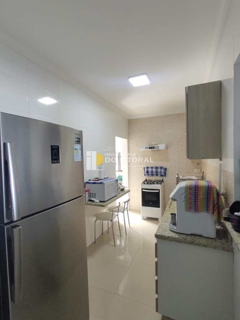Apartamento em Mongaguá, no bairro Centro