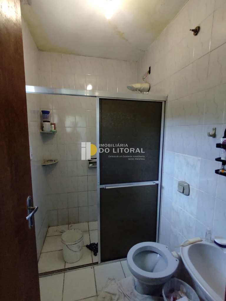 Casa em Mongaguá, no bairro Balneário Flórida Mirim