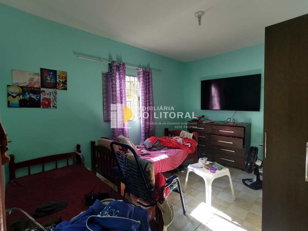 Casa em Mongaguá, no bairro Balneário Flórida Mirim