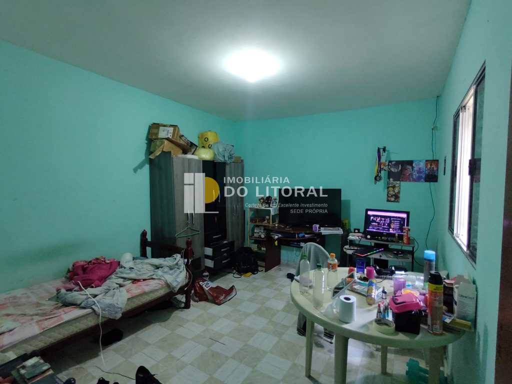 Casa em Mongaguá, no bairro Balneário Flórida Mirim
