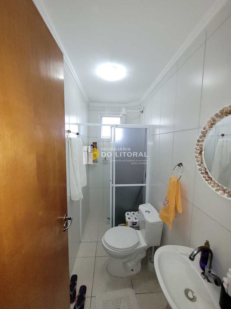 Apartamento em Praia Grande, no bairro Caiçara