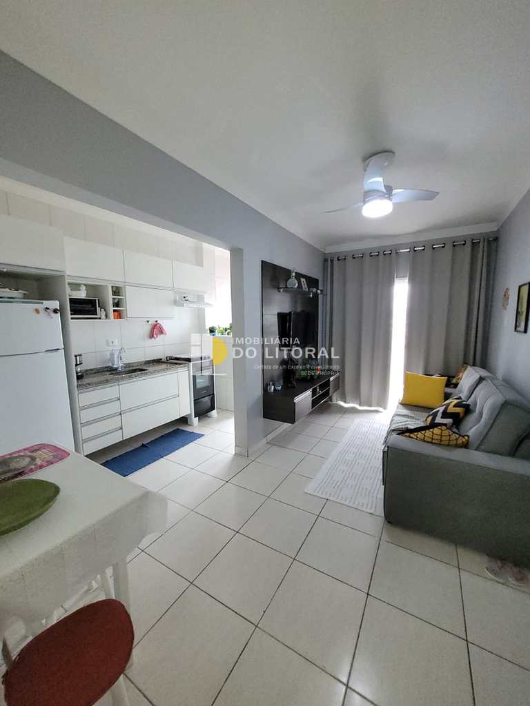 Apartamento em Praia Grande, no bairro Caiçara