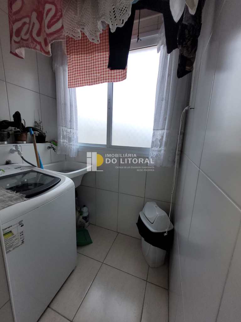 Apartamento em Praia Grande, no bairro Caiçara