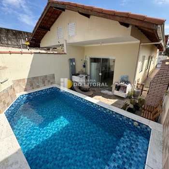 Casa em Mongaguá, bairro Vila Vera Cruz