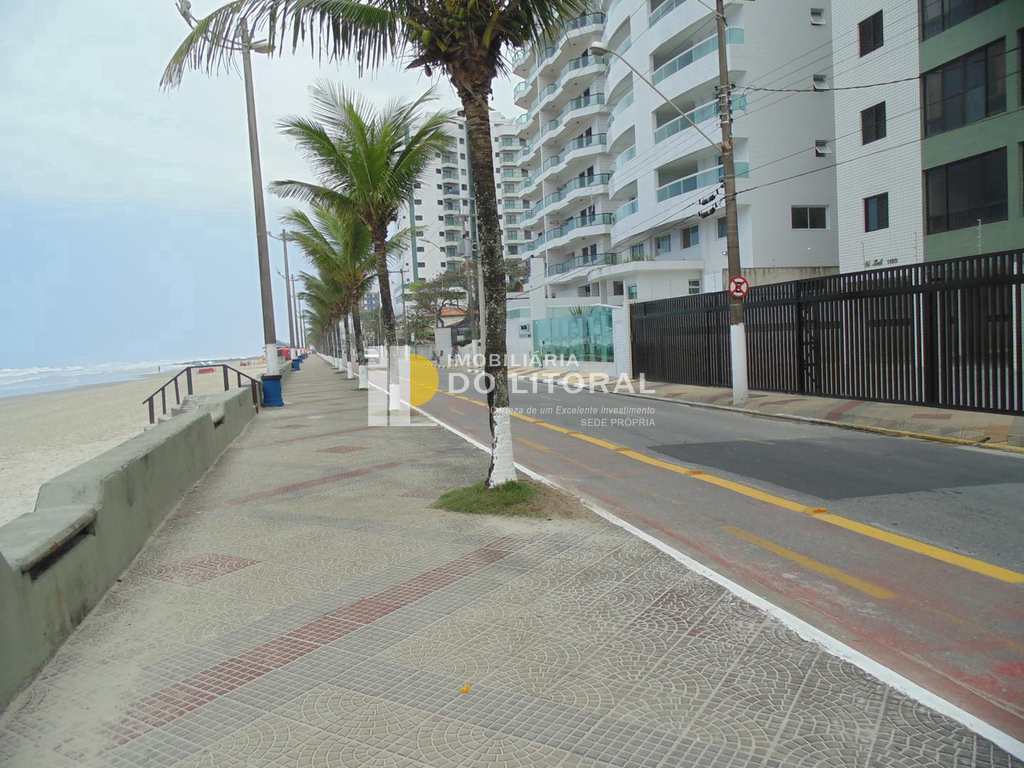 Apartamento em Mongaguá, no bairro Centro
