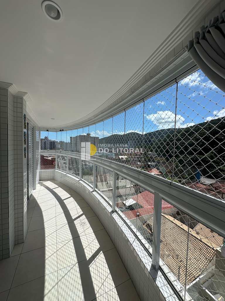 Apartamento em Mongaguá, no bairro Centro