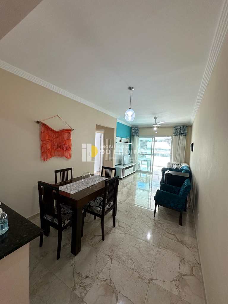 Apartamento em Mongaguá, no bairro Centro