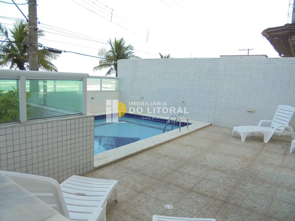 Apartamento em Mongaguá, no bairro Centro