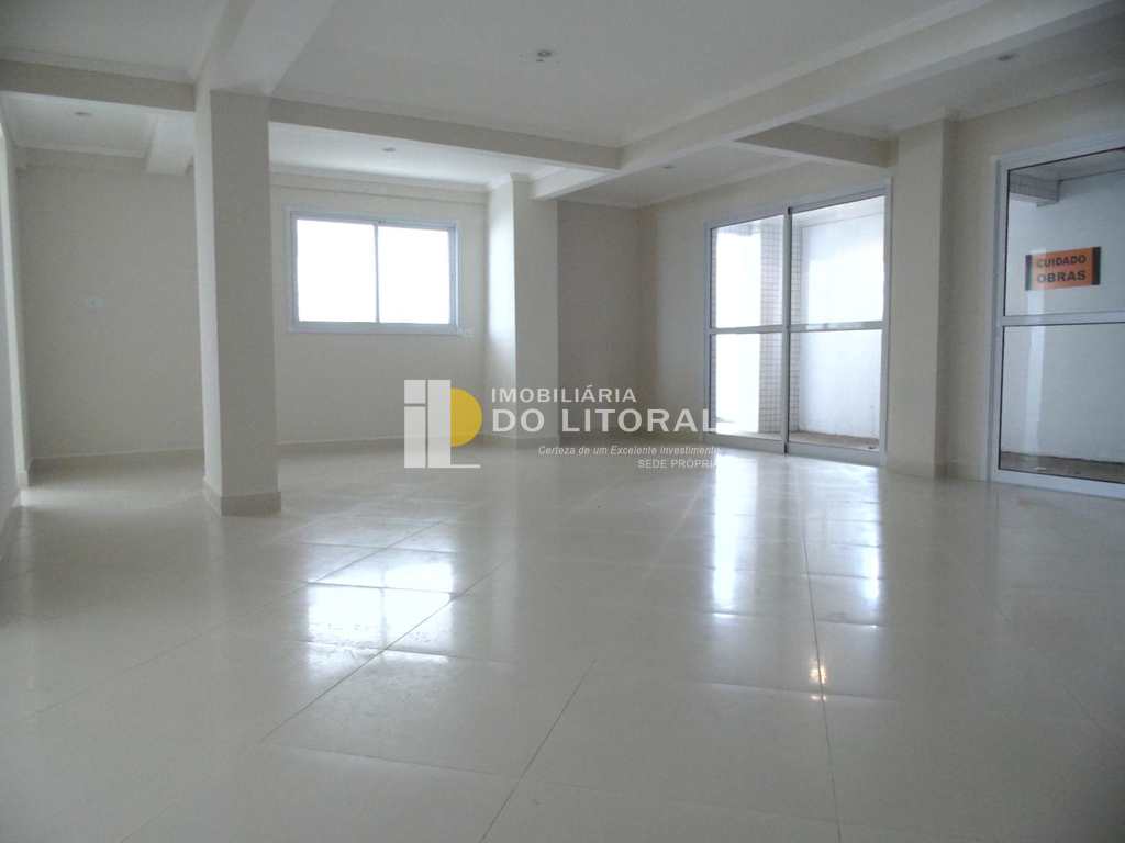 Apartamento em Mongaguá, no bairro Centro
