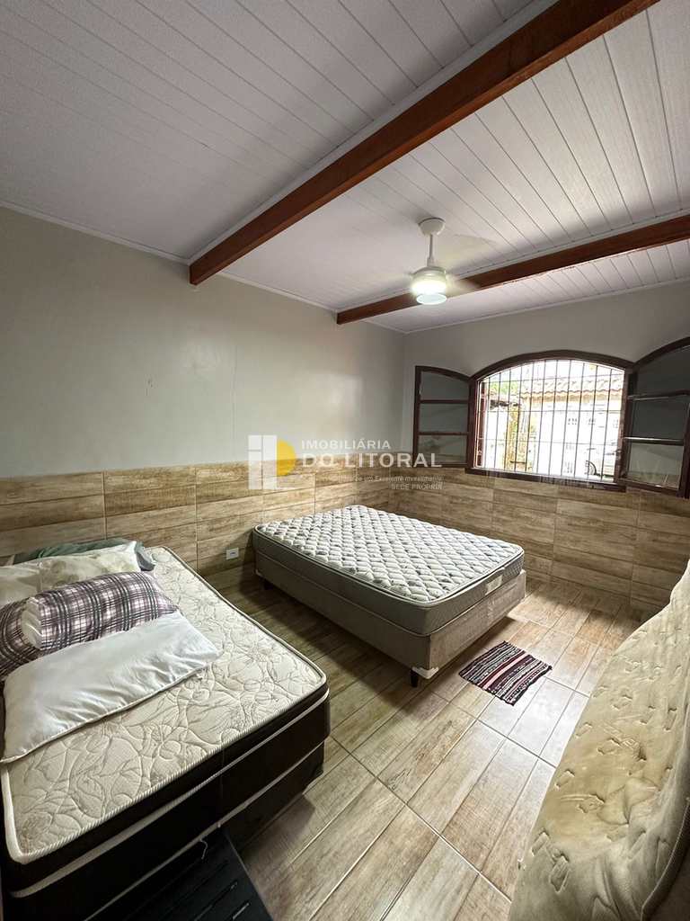 Casa em Praia Grande, no bairro Cidade da Criança
