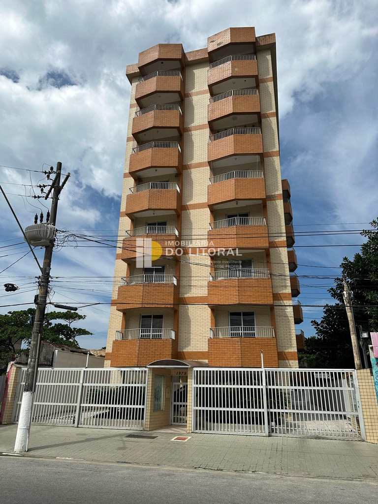 Apartamento em Mongaguá, no bairro Centro