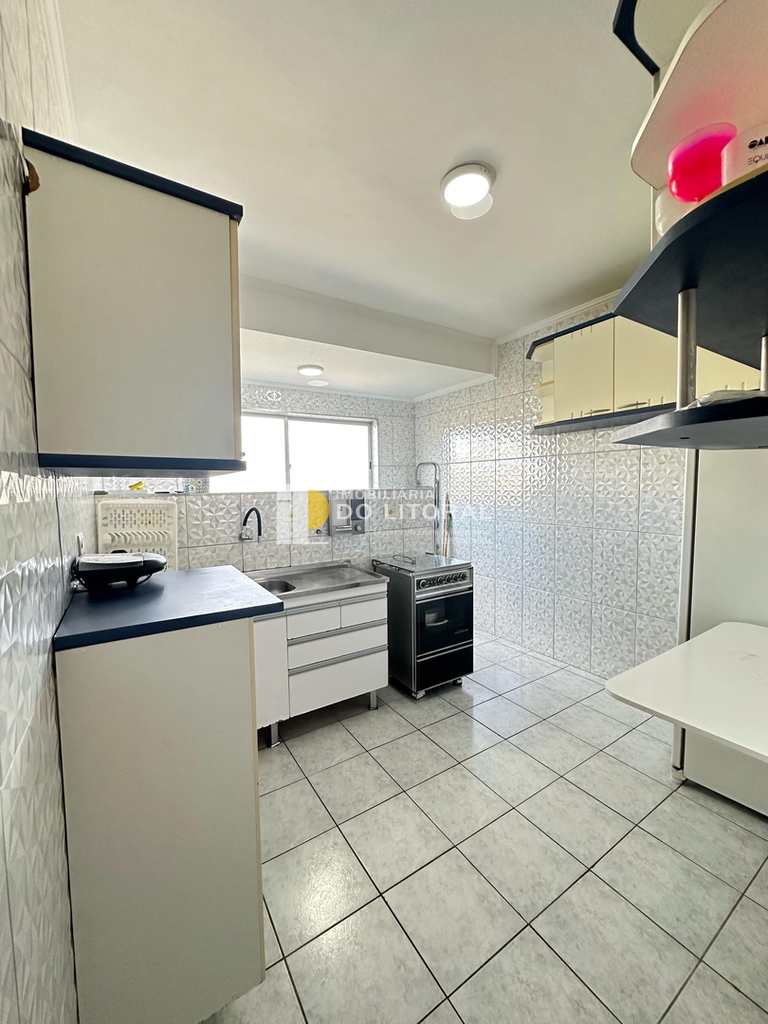 Apartamento em Mongaguá, no bairro Centro