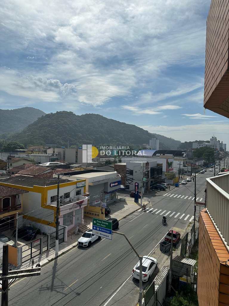 Apartamento em Mongaguá, no bairro Centro