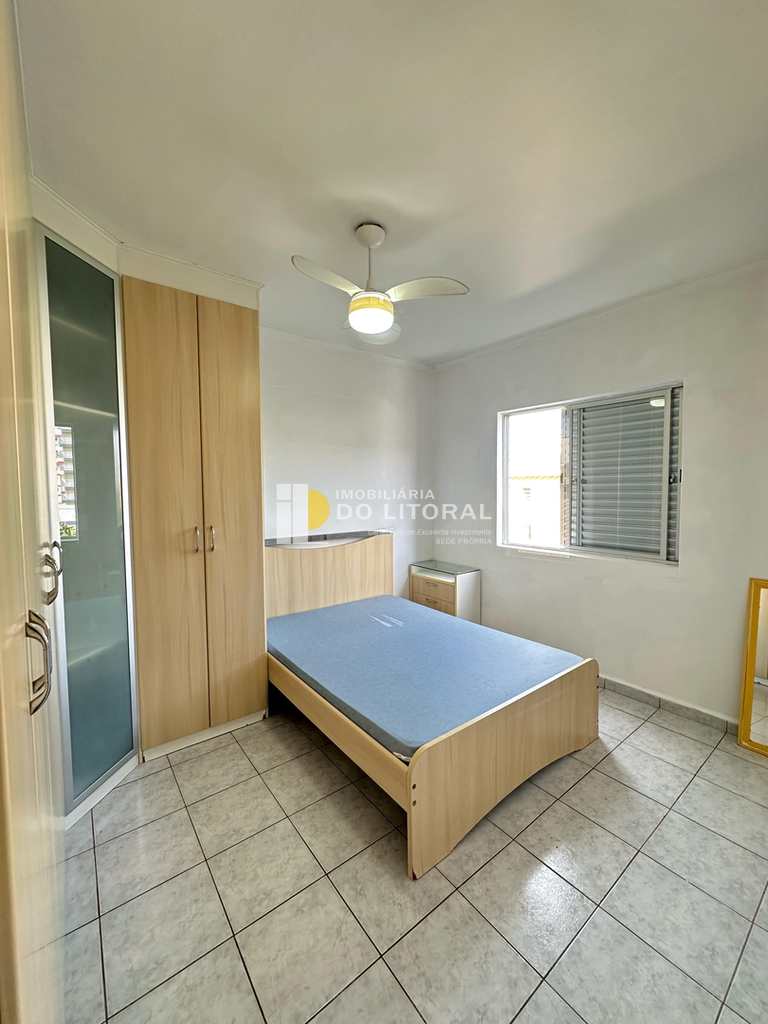 Apartamento em Mongaguá, no bairro Centro