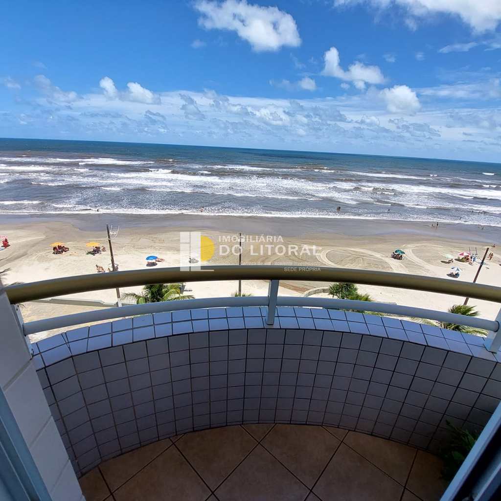 Apartamento em Mongaguá, no bairro Vila Vera Cruz