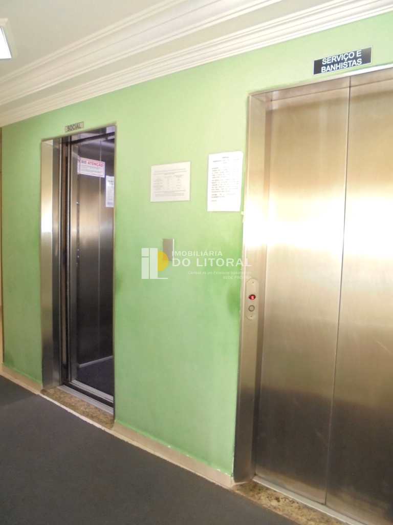 Apartamento em Mongaguá, no bairro Vila Vera Cruz