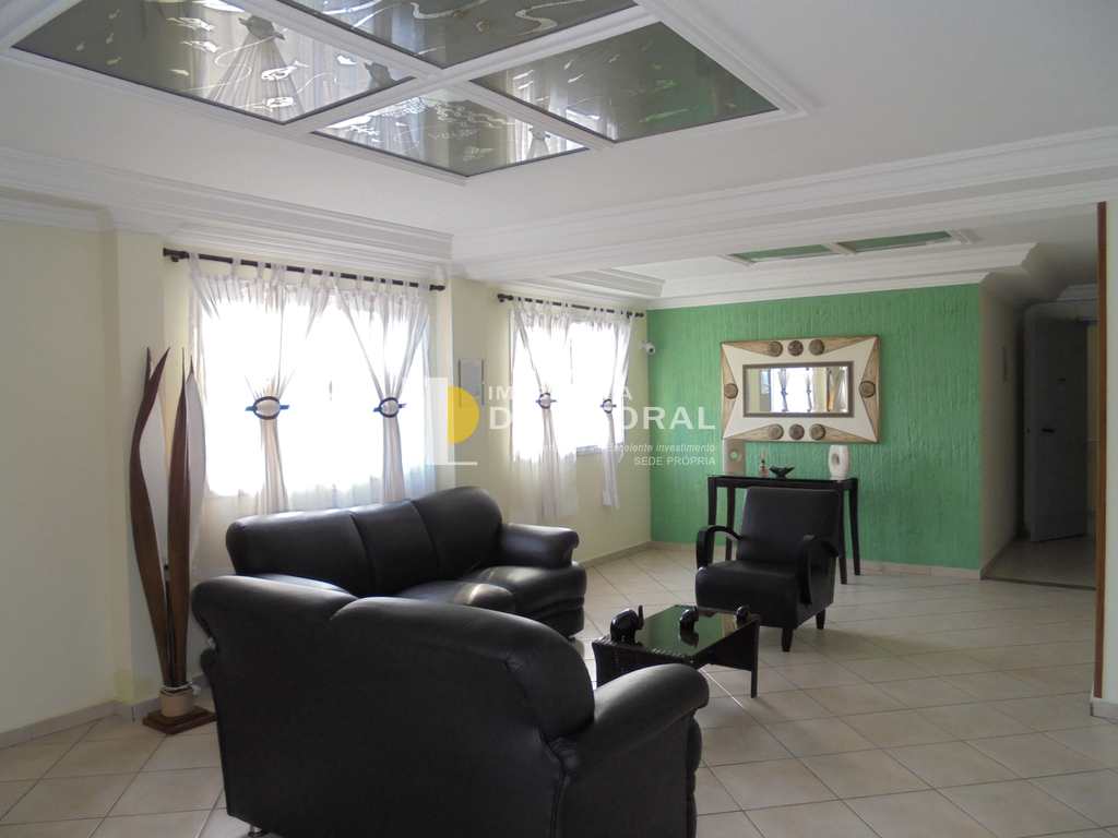 Apartamento em Mongaguá, no bairro Vila Vera Cruz