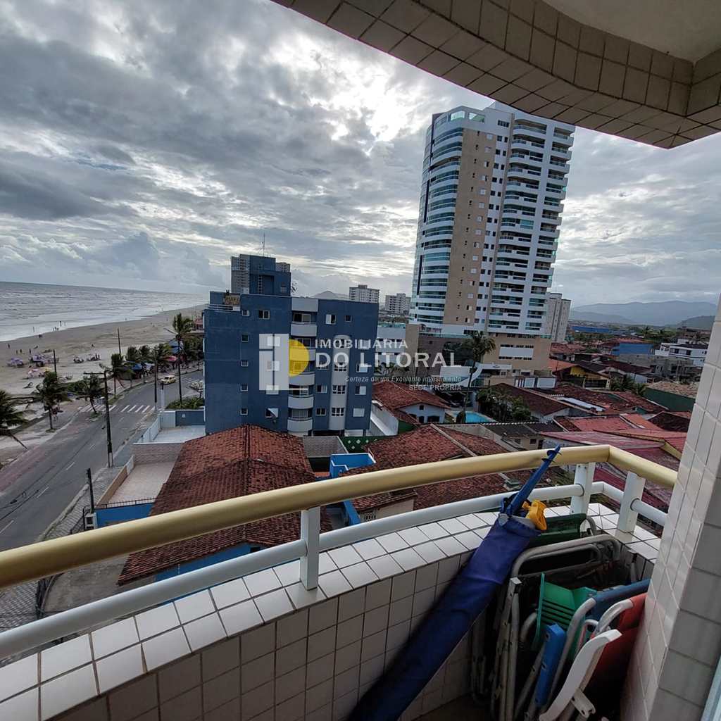 Apartamento em Mongaguá, no bairro Vila Vera Cruz