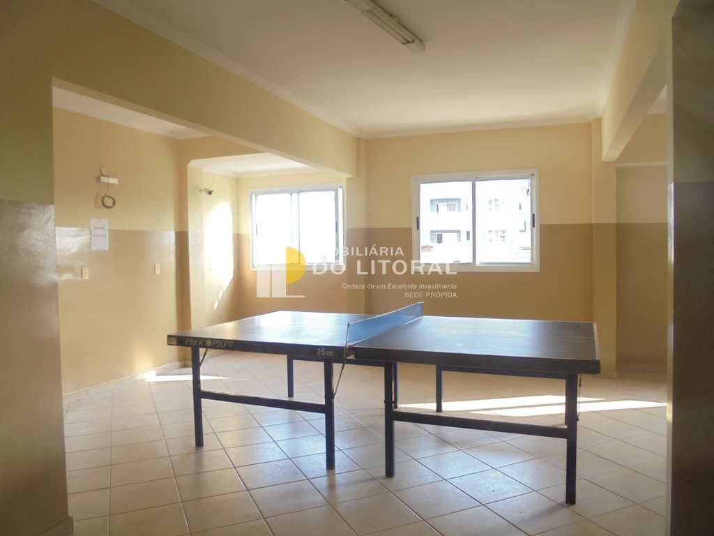 Apartamento em Mongaguá, no bairro Vila Vera Cruz