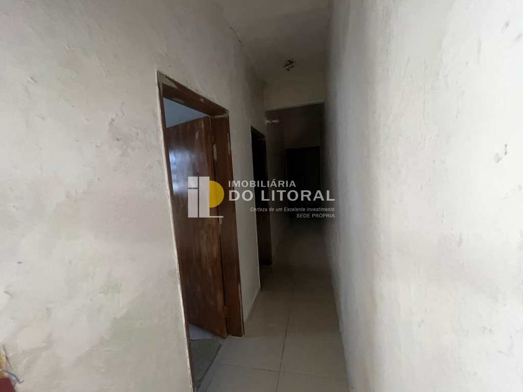 Casa em Praia Grande, no bairro Cidade da Criança