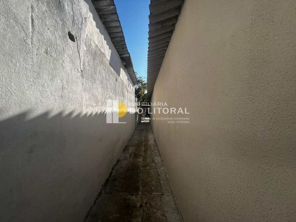 Casa em Praia Grande, no bairro Cidade da Criança