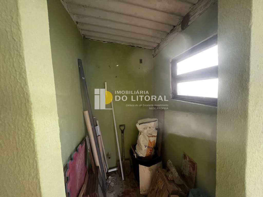Casa em Praia Grande, no bairro Cidade da Criança
