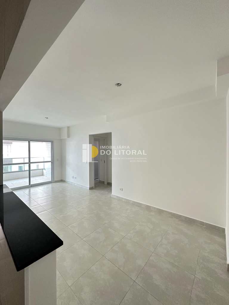 Apartamento em Mongaguá, no bairro Centro