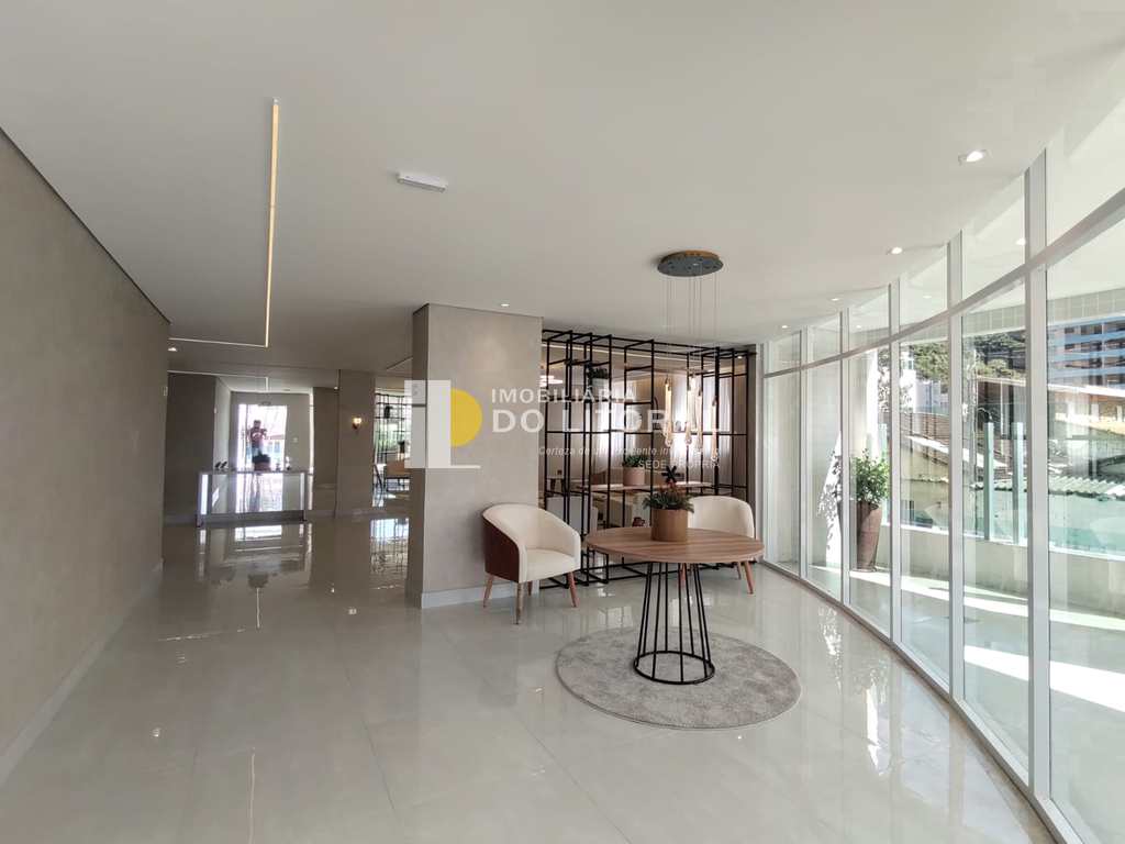 Apartamento em Mongaguá, no bairro Centro