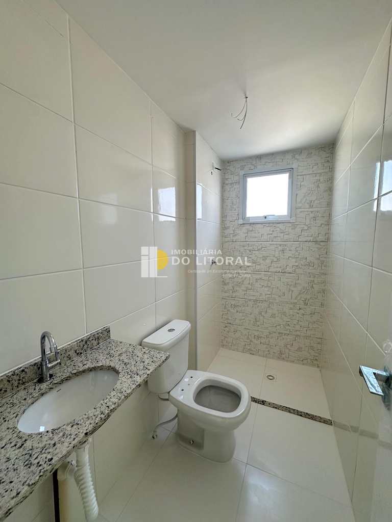 Apartamento em Mongaguá, no bairro Centro