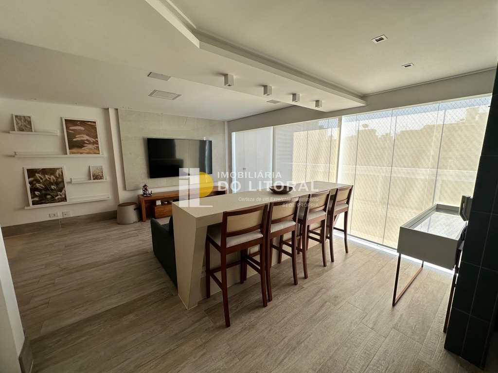 Apartamento em Praia Grande, no bairro Canto do Forte