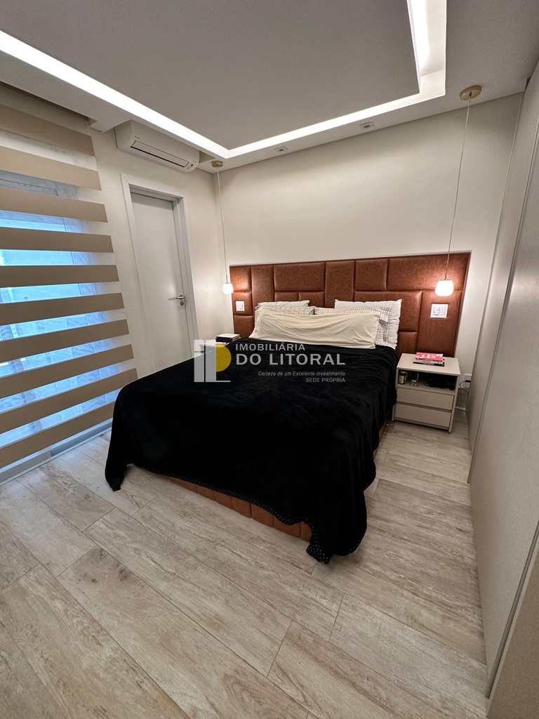 Apartamento em Praia Grande, no bairro Canto do Forte