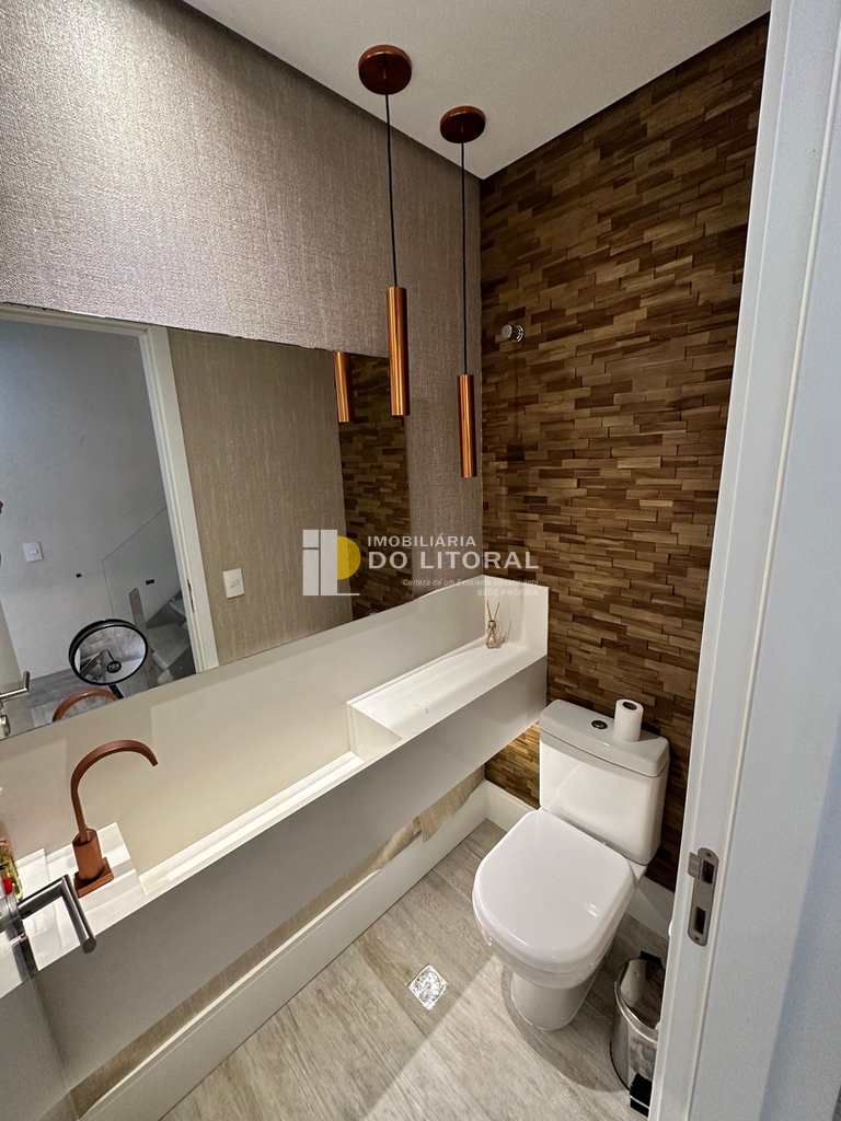 Apartamento em Praia Grande, no bairro Canto do Forte