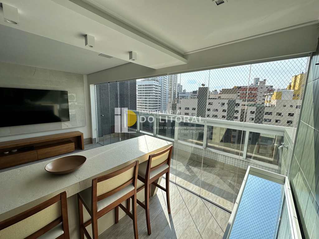 Apartamento em Praia Grande, no bairro Canto do Forte