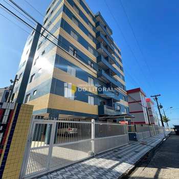 Apartamento em Mongaguá, bairro Centro