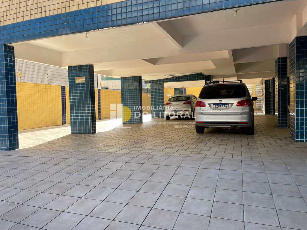 Apartamento em Mongaguá, no bairro Centro