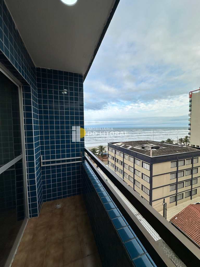 Apartamento em Mongaguá, no bairro Centro